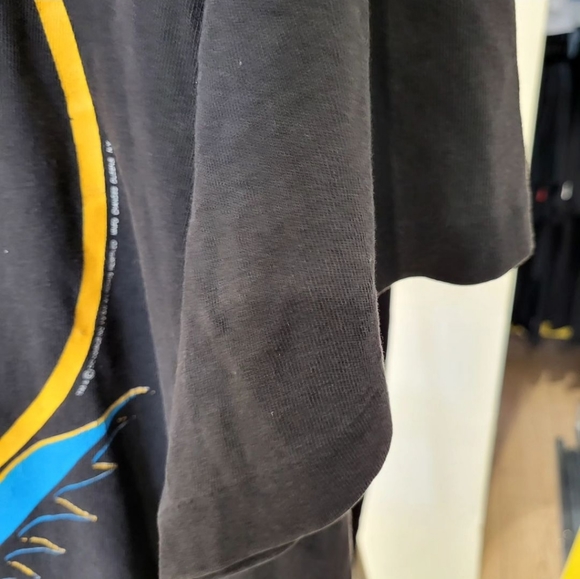 Vintage 1988 Batman changes tee - Picture 7 of 7